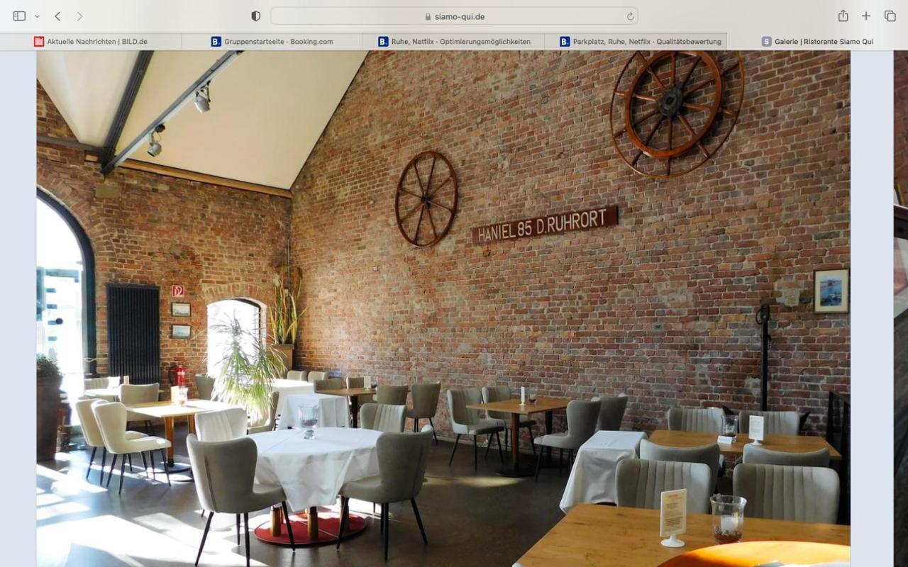 Ferienwohnung Oase im Hinterhofhaus,Terrasse, Fahrräder, Parkplatz, Ruhe, Netfilx Duisburg Exterior foto
